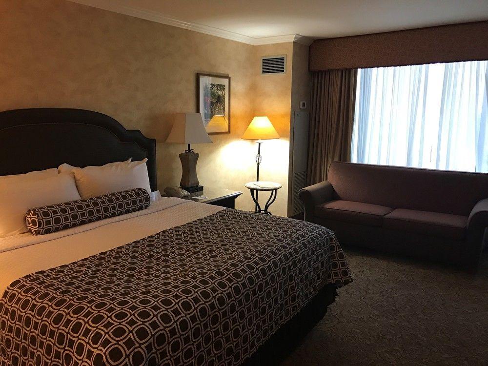 Delta Hotels By Marriott Anaheim Garden Grove Esterno foto