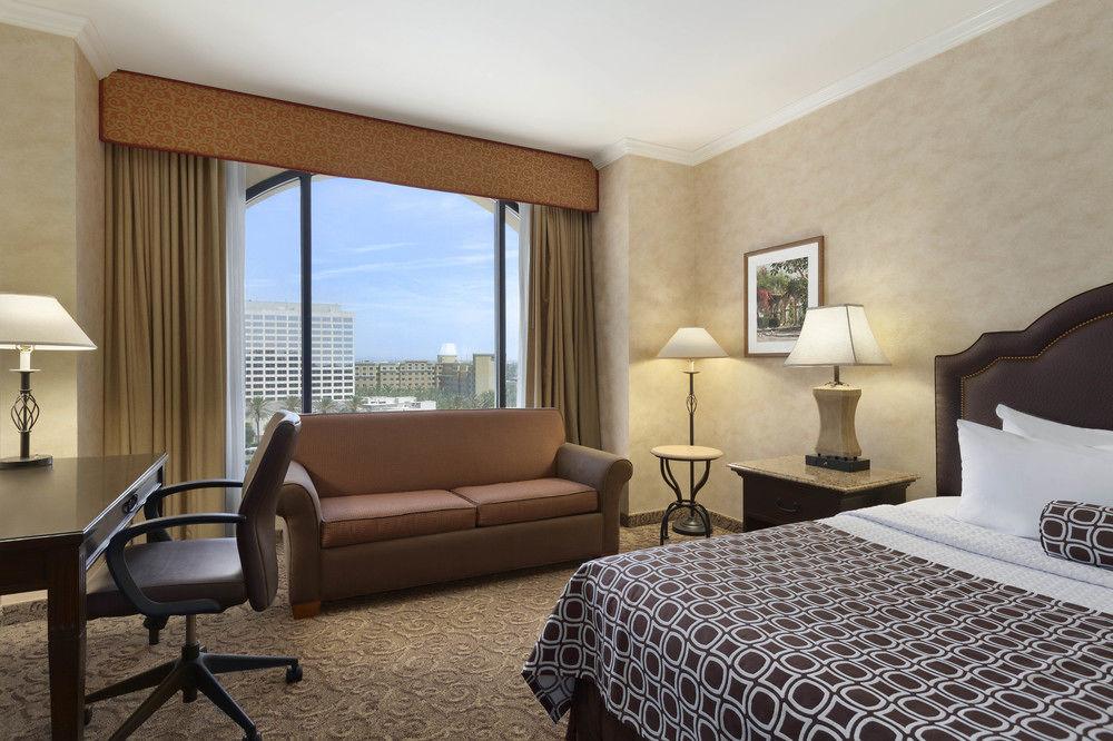 Delta Hotels By Marriott Anaheim Garden Grove Esterno foto