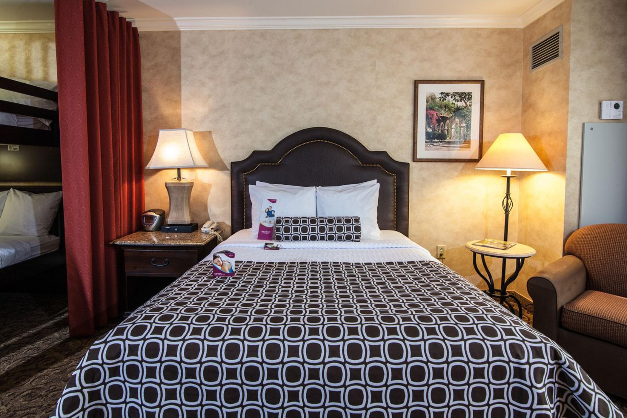 Delta Hotels By Marriott Anaheim Garden Grove Esterno foto