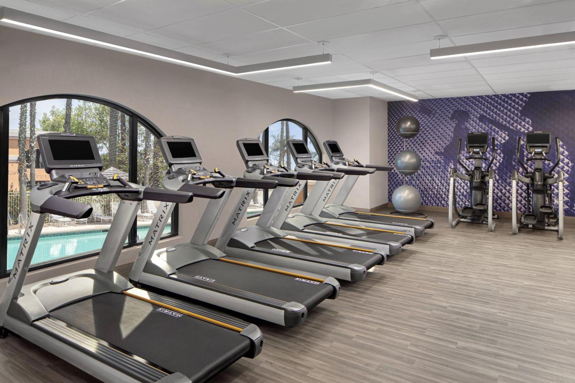 Delta Hotels By Marriott Anaheim Garden Grove Esterno foto