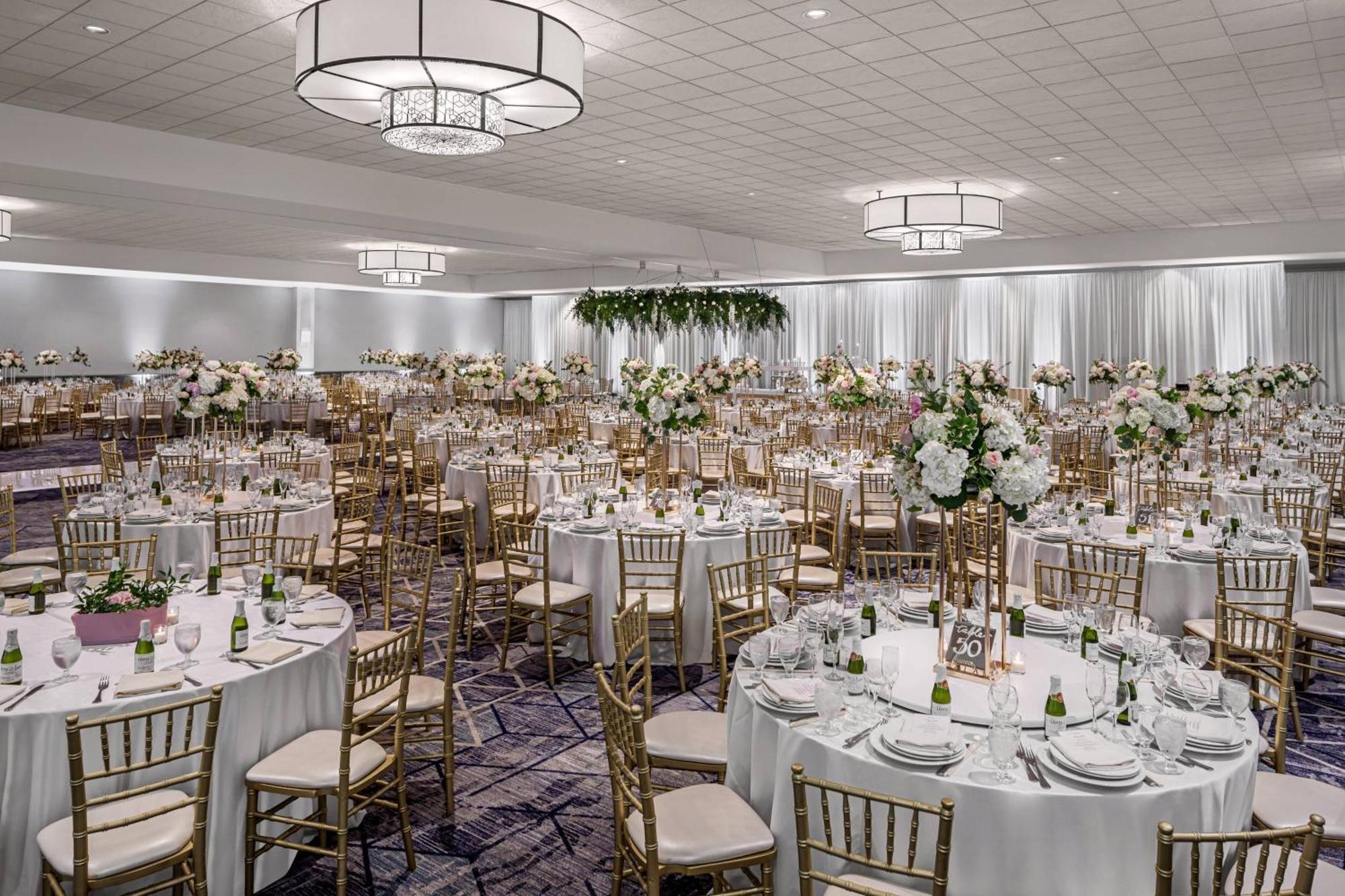 Delta Hotels By Marriott Anaheim Garden Grove Esterno foto