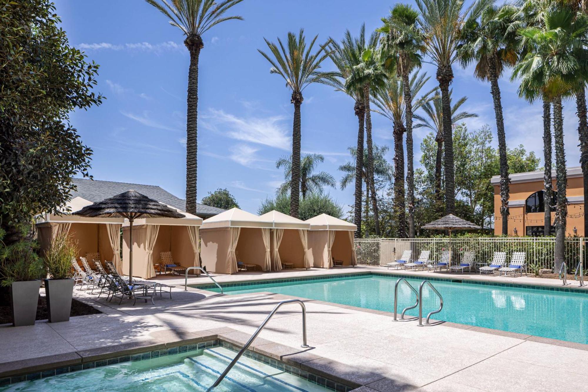 Delta Hotels By Marriott Anaheim Garden Grove Esterno foto