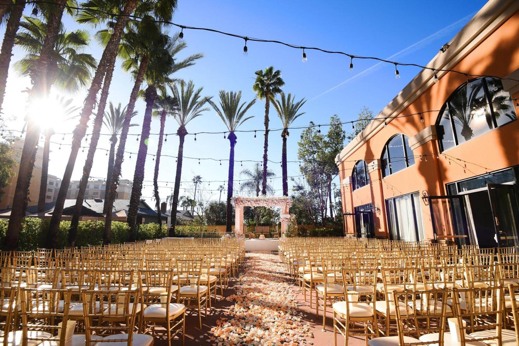 Delta Hotels By Marriott Anaheim Garden Grove Esterno foto