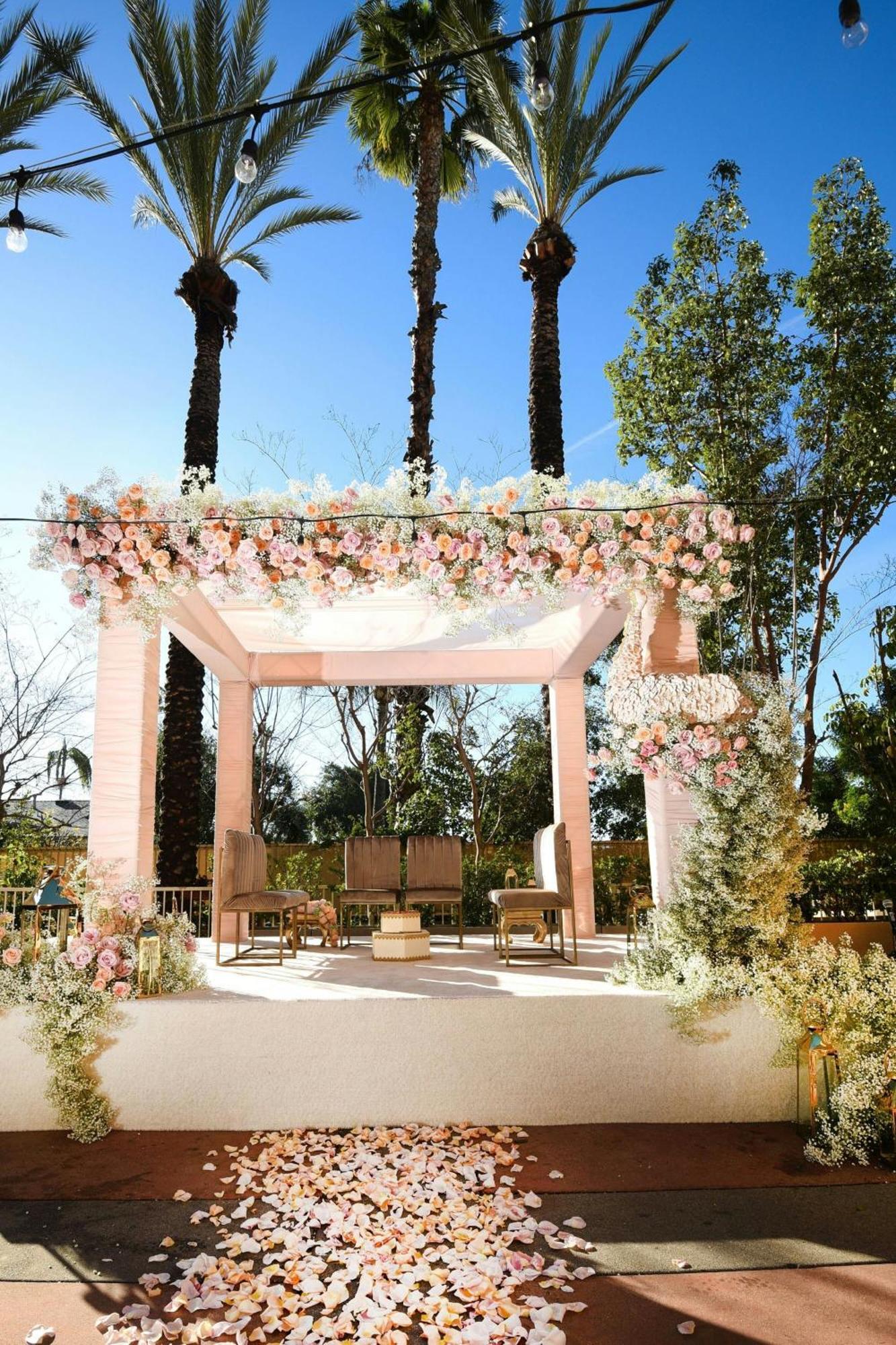 Delta Hotels By Marriott Anaheim Garden Grove Esterno foto